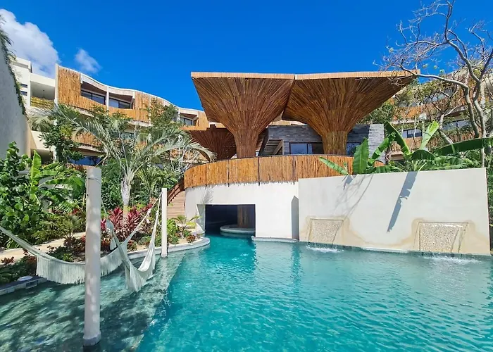 Secluded Jungle Free Access To Club Apartment *